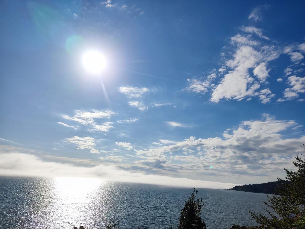 Hospedagem domiciliar Buena Vida Amplia Con Bano En Y Vista Al Mar *